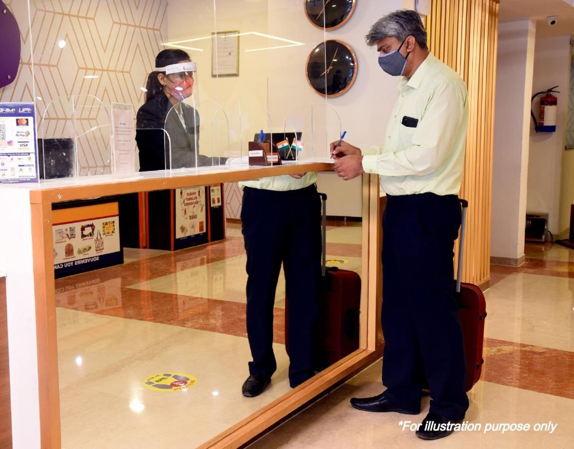 فندق غورغاونفي  Oyo 71597 The Shivaay Residency المظهر الخارجي الصورة